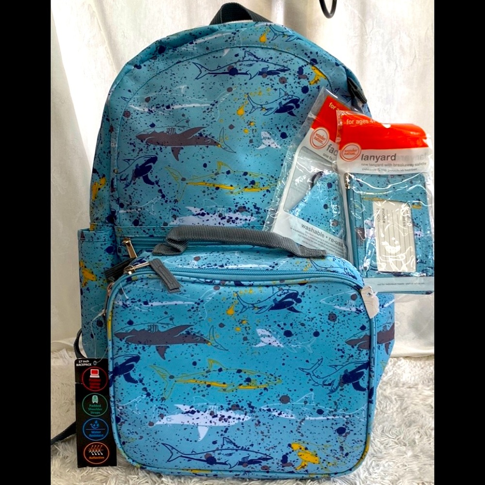 UNISEX STUDENT BACKPACK SET.